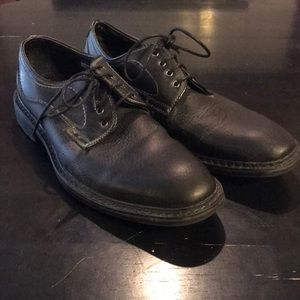 Almost New 10 Black Joseph Abboud Leather Shoe